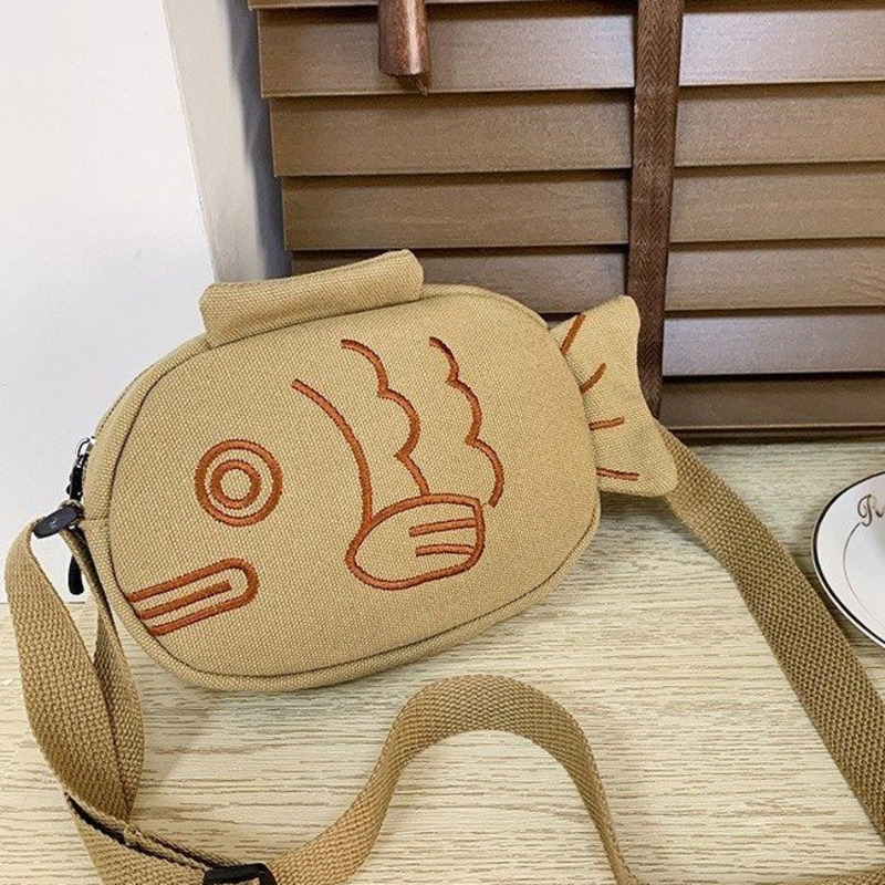 Cute-Canvas-Messenger-Bag-Embroidery-Fish-Shape-Torebka-Listonoszka-Portable-Zippered-Small-Purses-Handbags-Mini-Crossbody-1