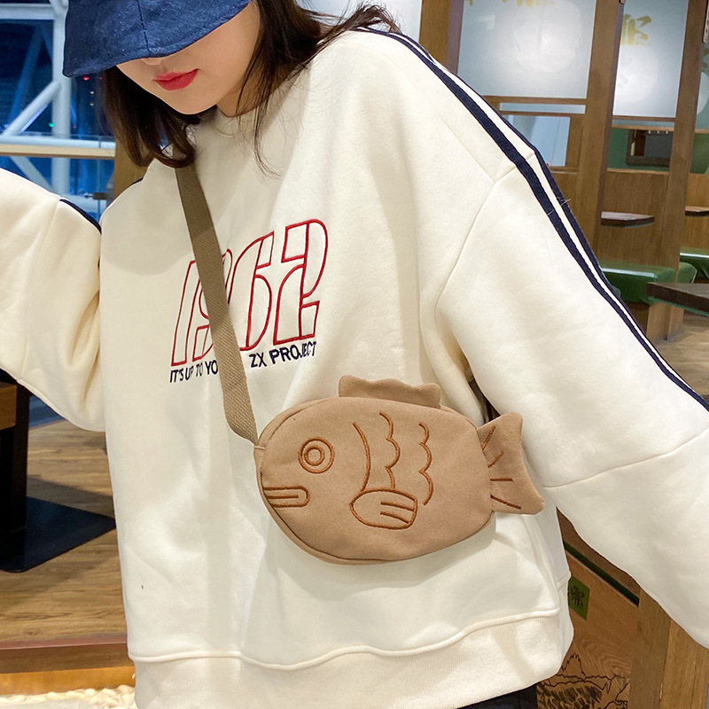 Cute-Canvas-Messenger-Bag-Embroidery-Fish-Shape-Torebka-Listonoszka-Portable-Zippered-Small-Purses-Handbags-Mini-Crossbody-5