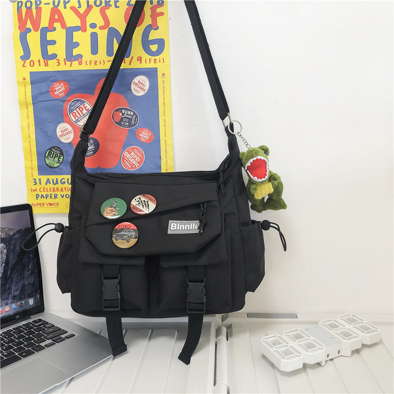 Harajuku-Men-Nylon-Crossbody-Bags-for-Women-Messenger-Bag-Girls-School-Book-Bags-Youth-Canvas-Handbags-1