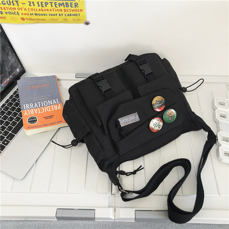Harajuku-Men-Nylon-Crossbody-Bags-for-Women-Messenger-Bag-Girls-School-Book-Bags-Youth-Canvas-Handbags-4